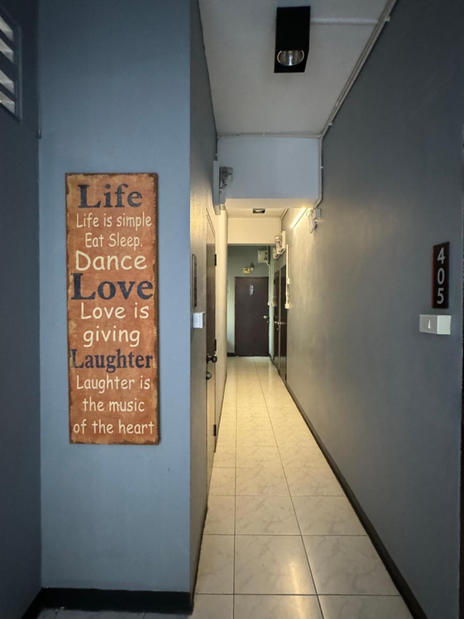 Kc Guest House Bangkok Luaran gambar