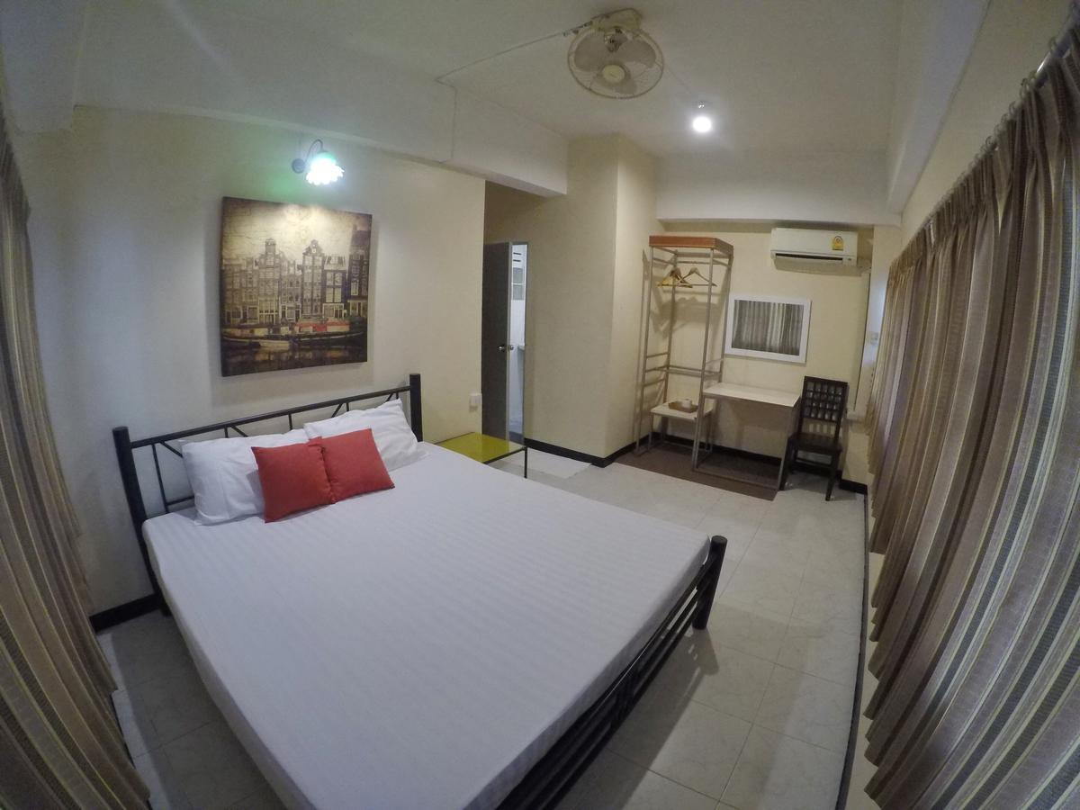 Kc Guest House Bangkok Luaran gambar